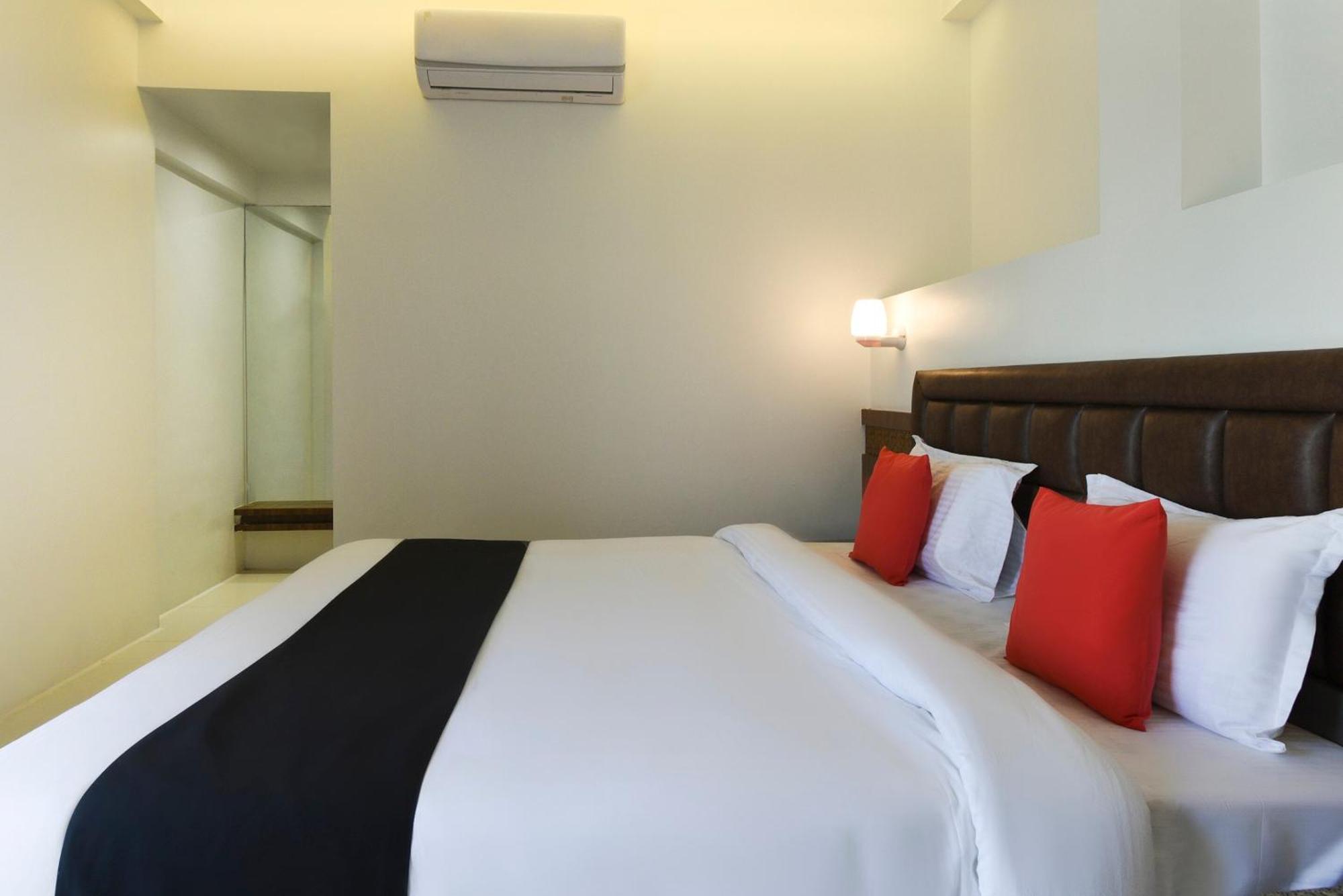 Mangvadi Oyo Flagship Hotel Shreeyash Executive מראה חיצוני תמונה